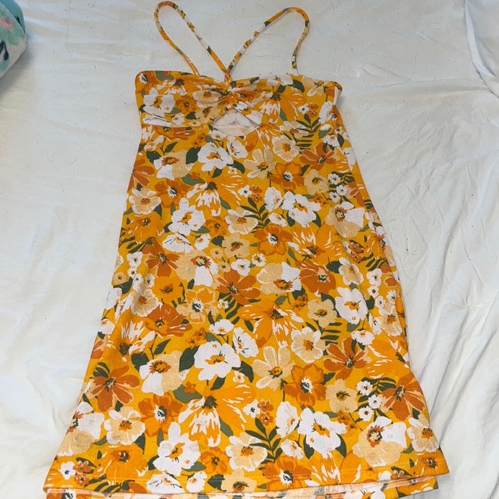 Sundress. Super cute for a date night, summer day or even to the beach!